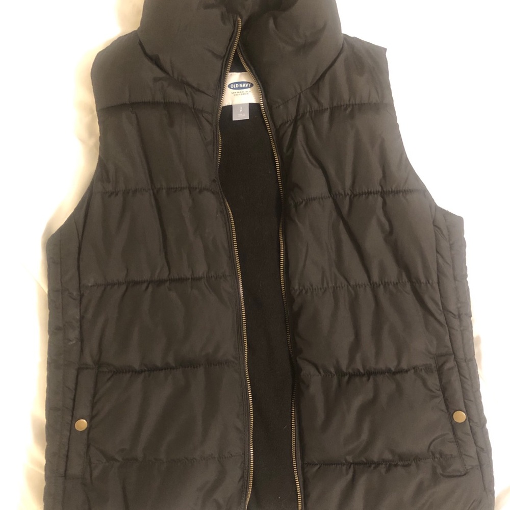 Black winter vest